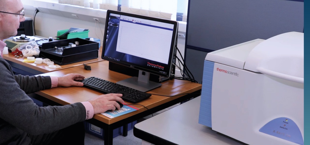 Espectrometros-laboratorio-edxrf-arl-quantx-2